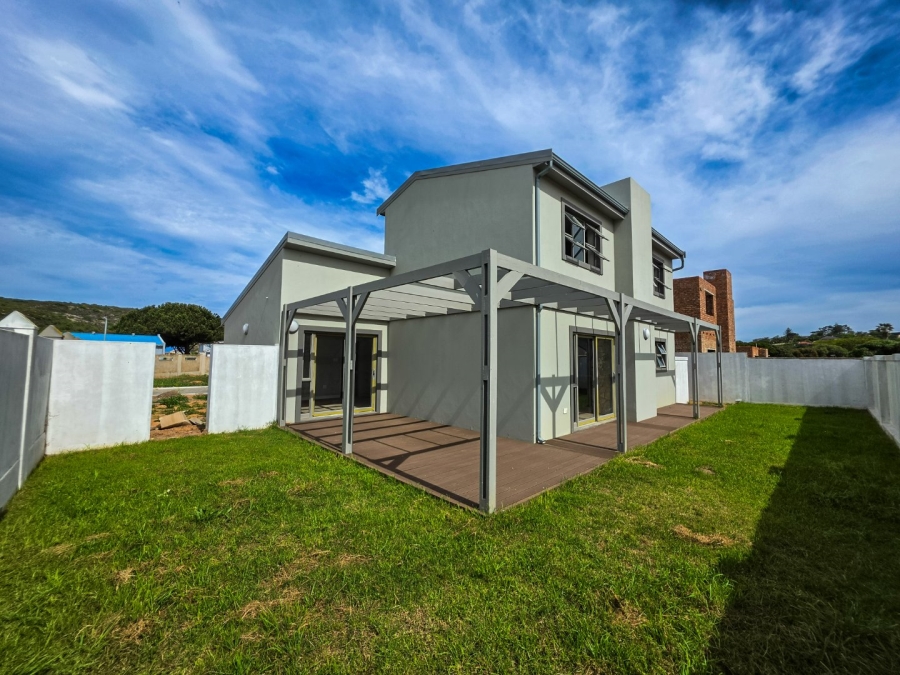 1 Bedroom Property for Sale in Stilbaai Western Cape